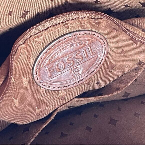 Fossil Explorer Tan Genuine Leather Foldover Vintage Convertible crossbody bag - Picture 7 of 13